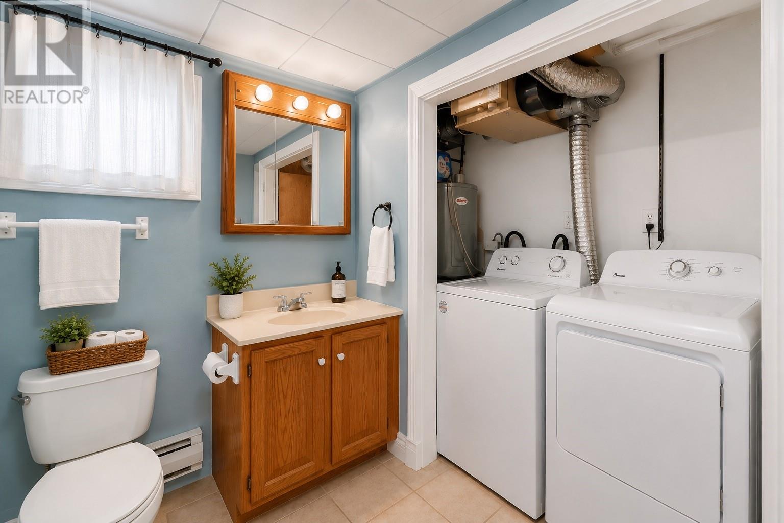 26 Lloyd Crescent, St. John's — photo 36