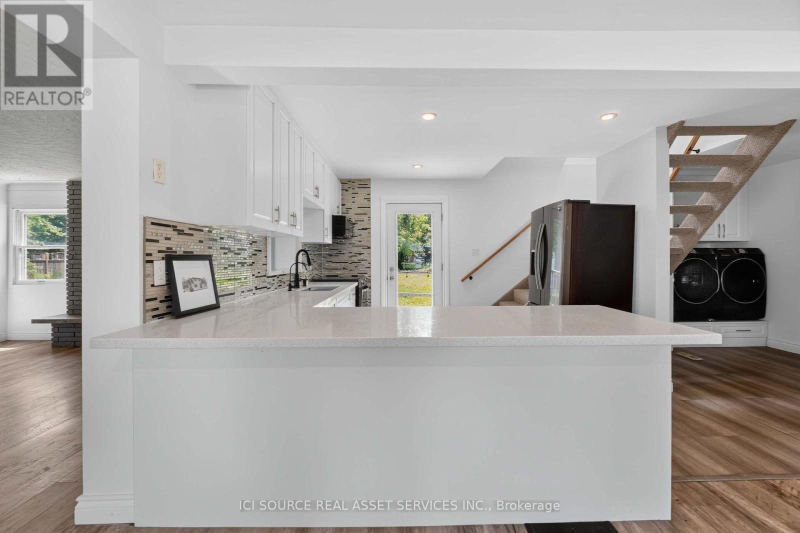 4284 Fly Road, Lincoln, Ontario  L0R 1G0 - Photo 11 - X13694592