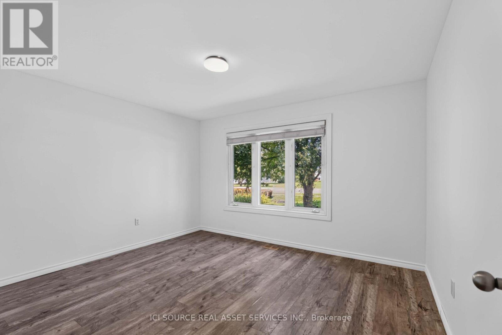 4284 Fly Road, Lincoln, Ontario  L0R 1G0 - Photo 15 - X13694592