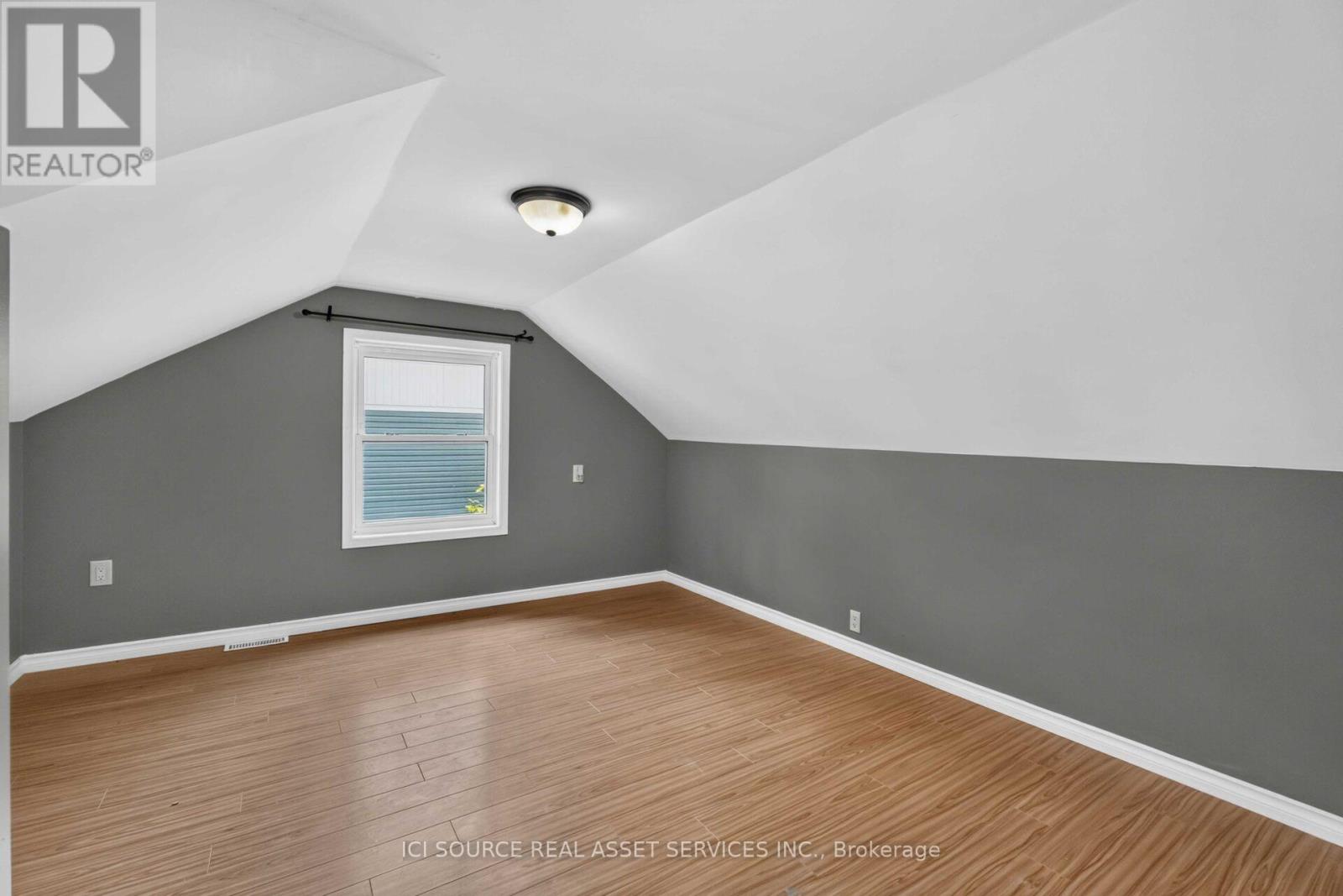 4284 Fly Road, Lincoln, Ontario  L0R 1G0 - Photo 19 - X13694592