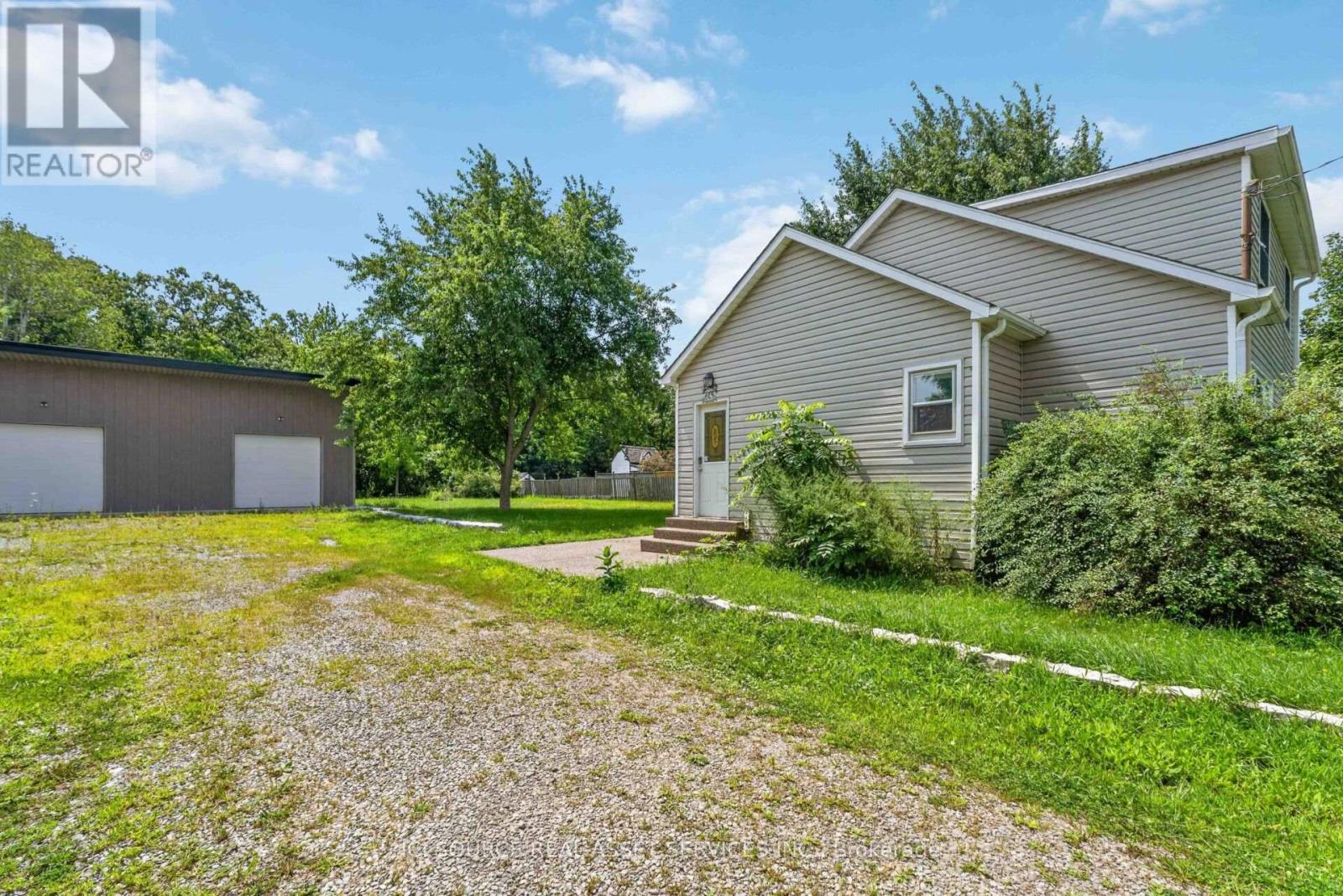 4284 Fly Road, Lincoln, Ontario  L0R 1G0 - Photo 3 - X13694592