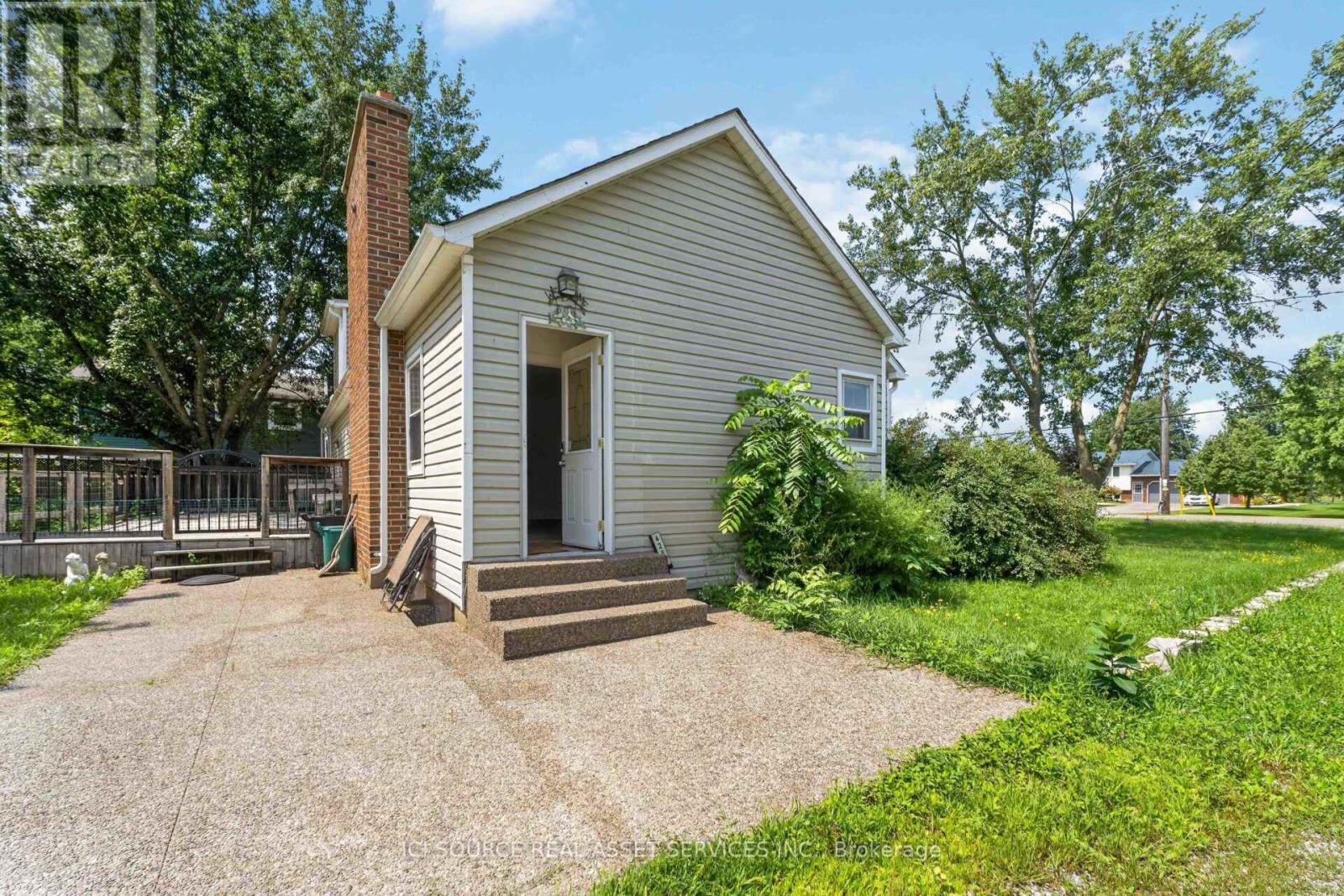 4284 Fly Road, Lincoln, Ontario  L0R 1G0 - Photo 4 - X13694592