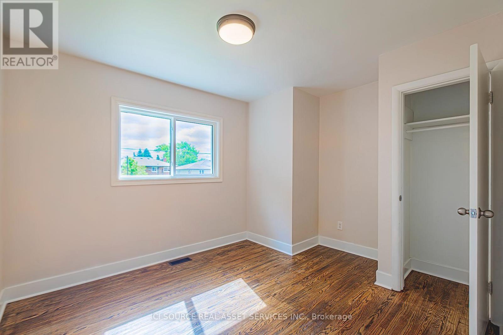 3768 Dorchester Road, Niagara Falls, Ontario  L2J 3A7 - Photo 9 - X13694612