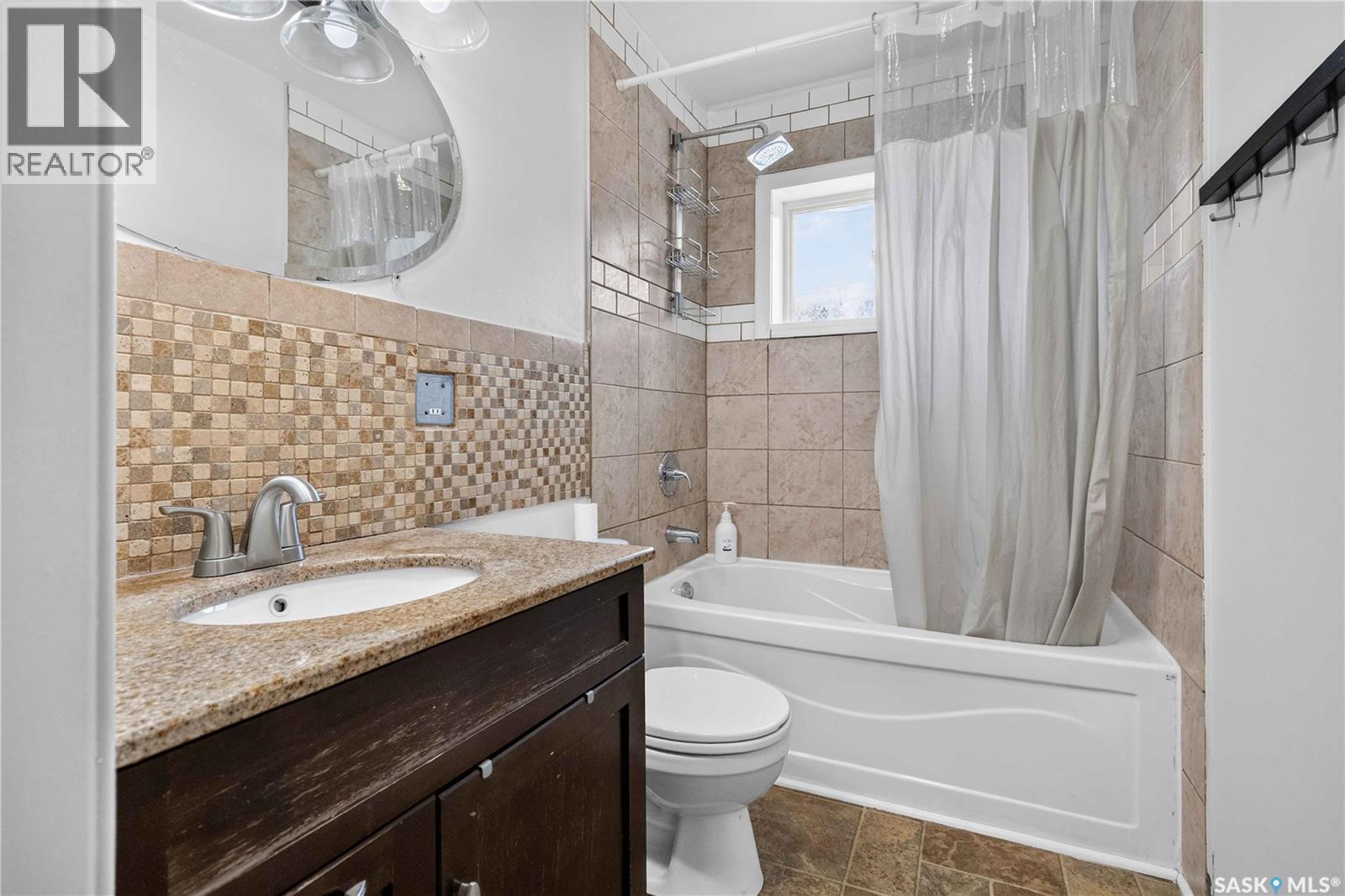 738 Weldon Avenue, Saskatoon, Saskatchewan  S7M 2V2 - Photo 13 - SK045900