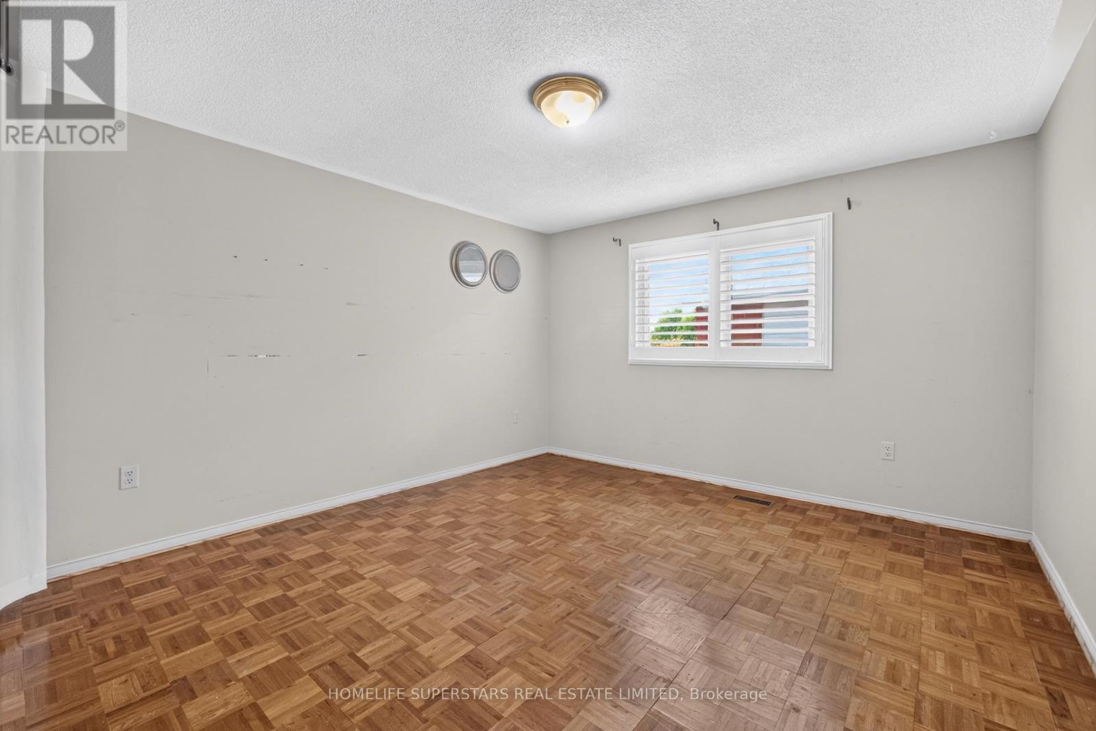 1584 Greenmount Street, Pickering, Ontario  L1X 2J1 - Photo 28 - E13685488