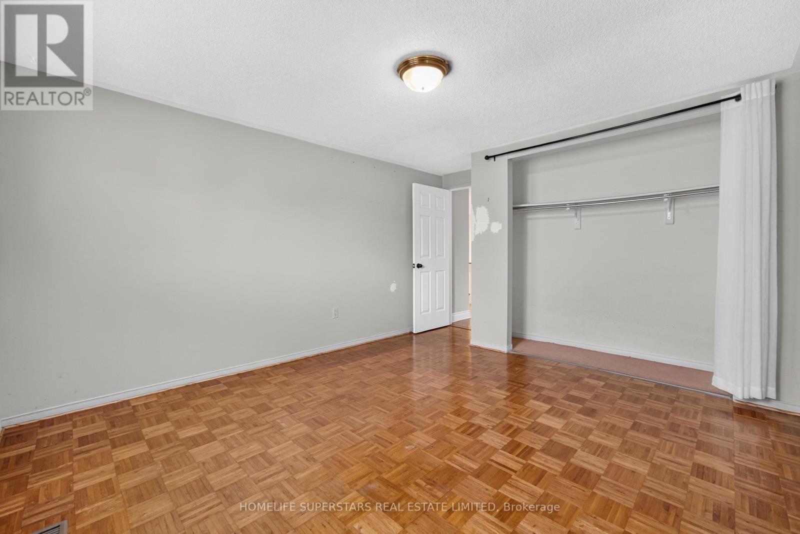 1584 Greenmount Street, Pickering, Ontario  L1X 2J1 - Photo 29 - E13685488