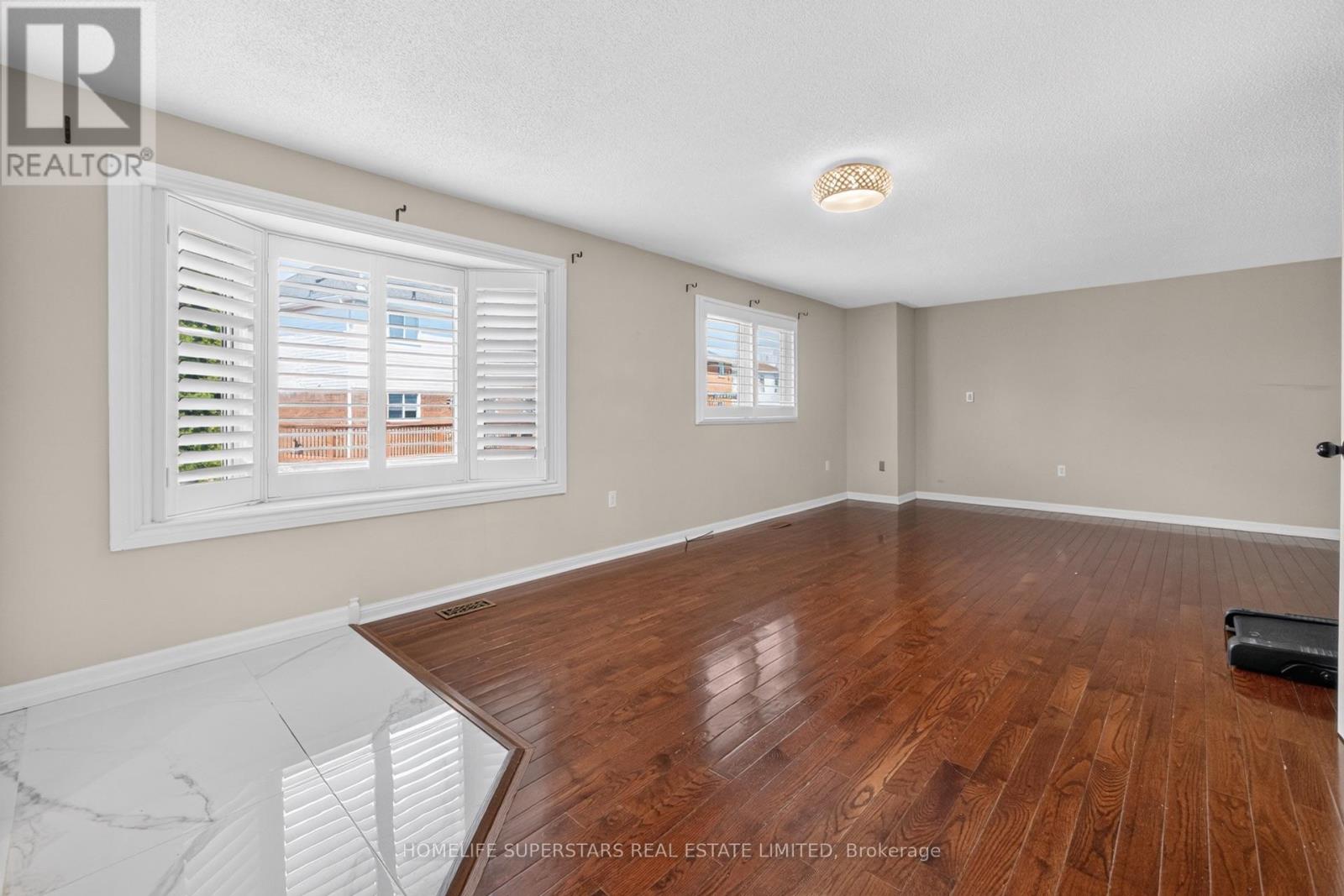 1584 Greenmount Street, Pickering, Ontario  L1X 2J1 - Photo 34 - E13685488