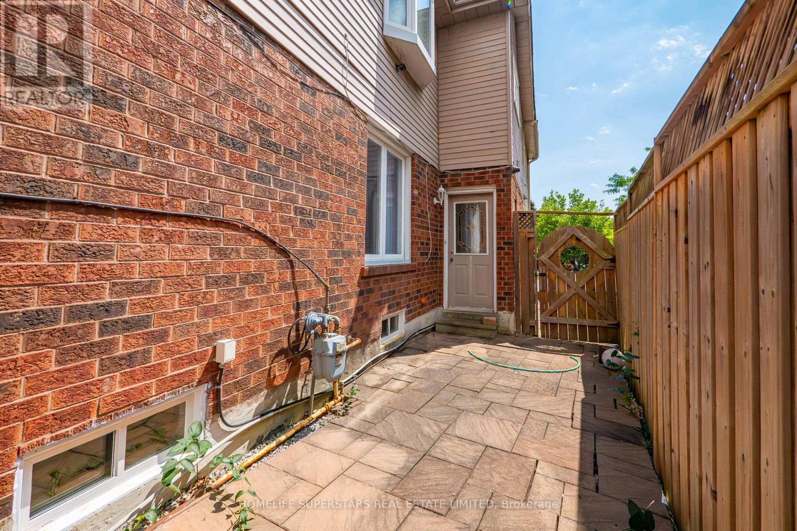 1584 Greenmount Street, Pickering, Ontario  L1X 2J1 - Photo 50 - E13685488