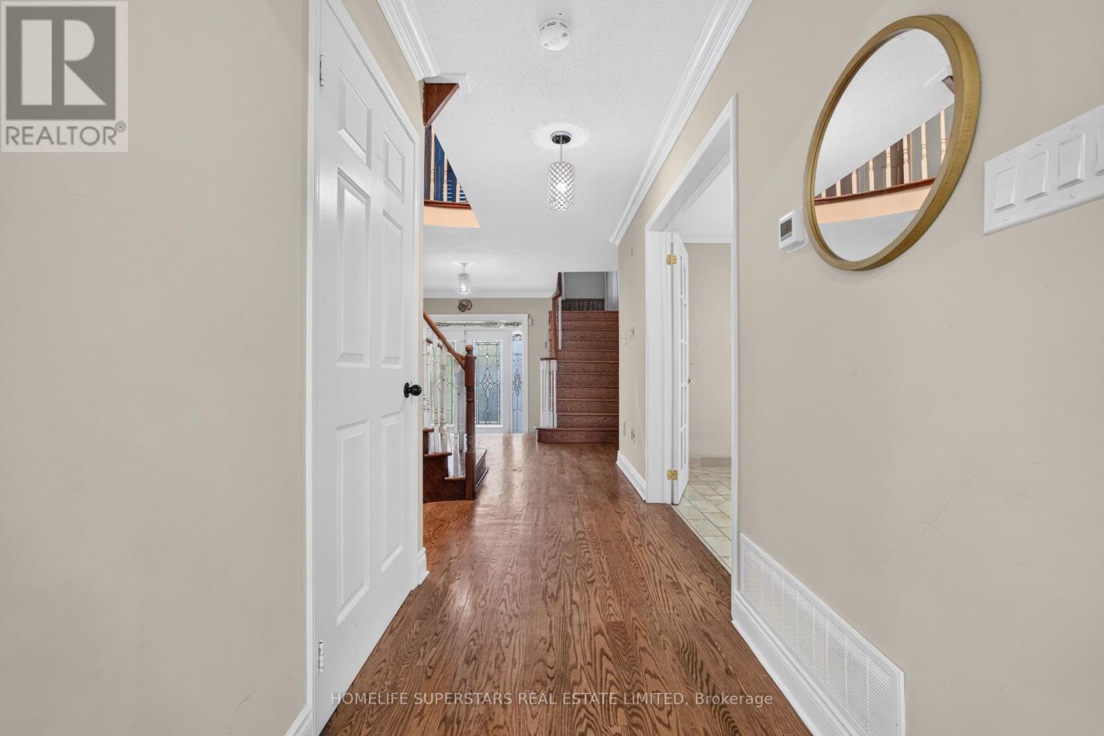 1584 Greenmount Street, Pickering, Ontario  L1X 2J1 - Photo 6 - E13685488