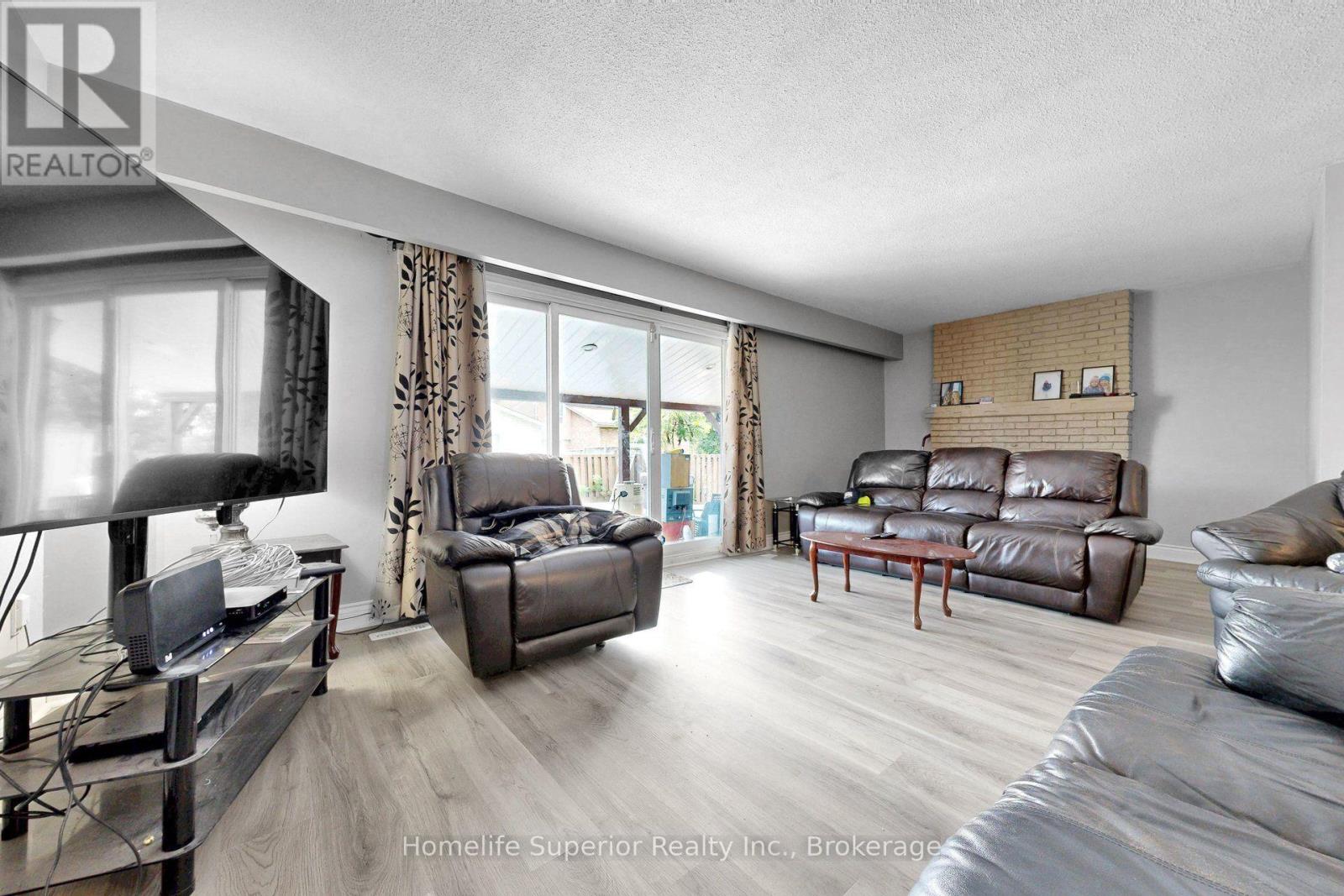 641 Merlin Court, Oshawa, Ontario  L1K 1M3 - Photo 14 - E13694658