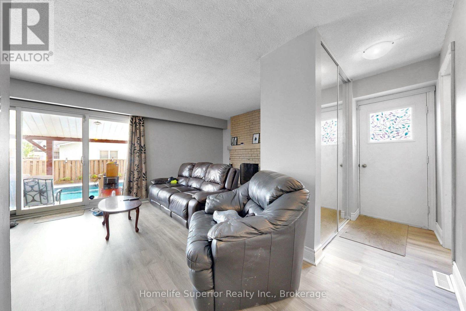 641 Merlin Court, Oshawa, Ontario  L1K 1M3 - Photo 19 - E13694658