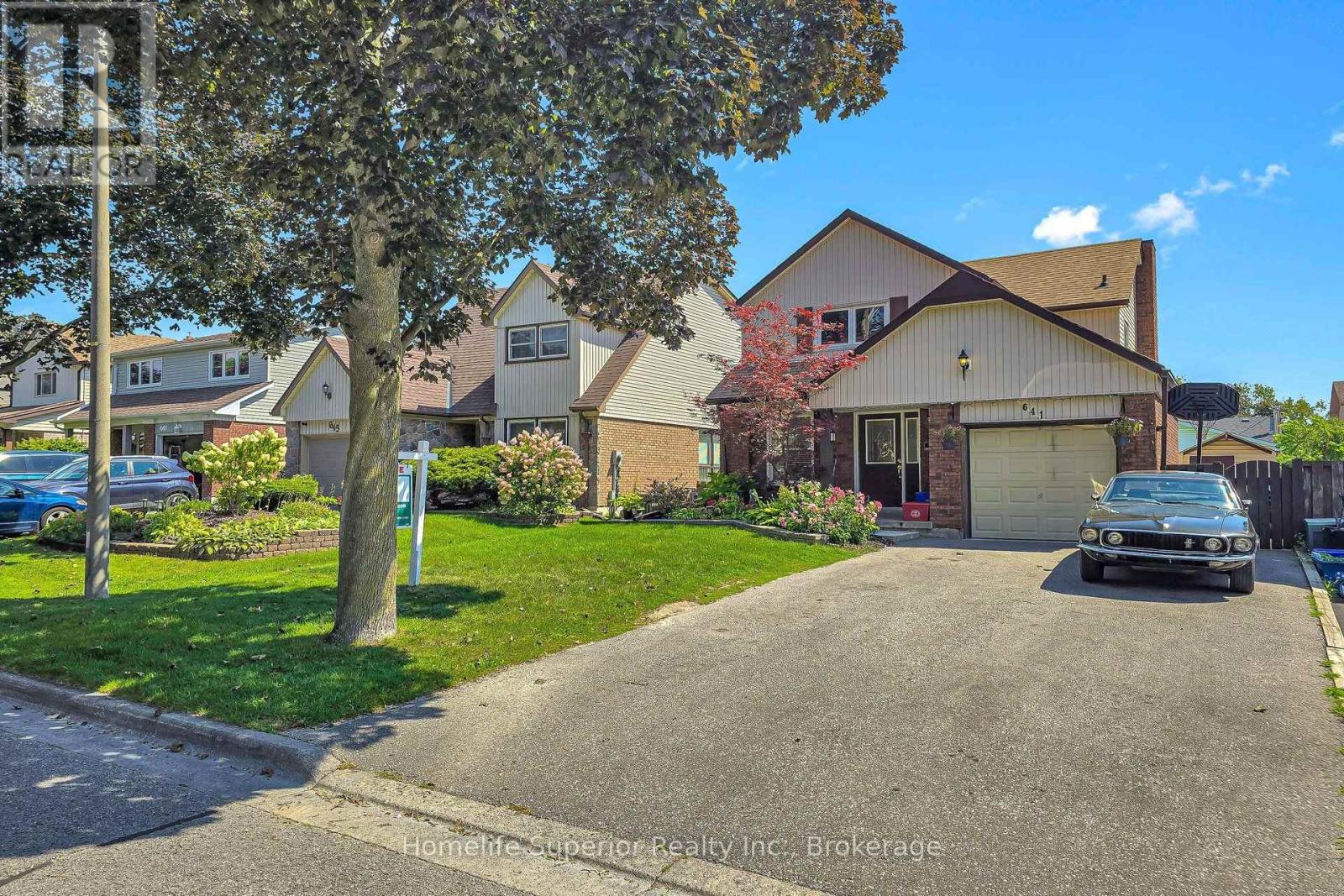 641 Merlin Court, Oshawa, Ontario  L1K 1M3 - Photo 2 - E13694658