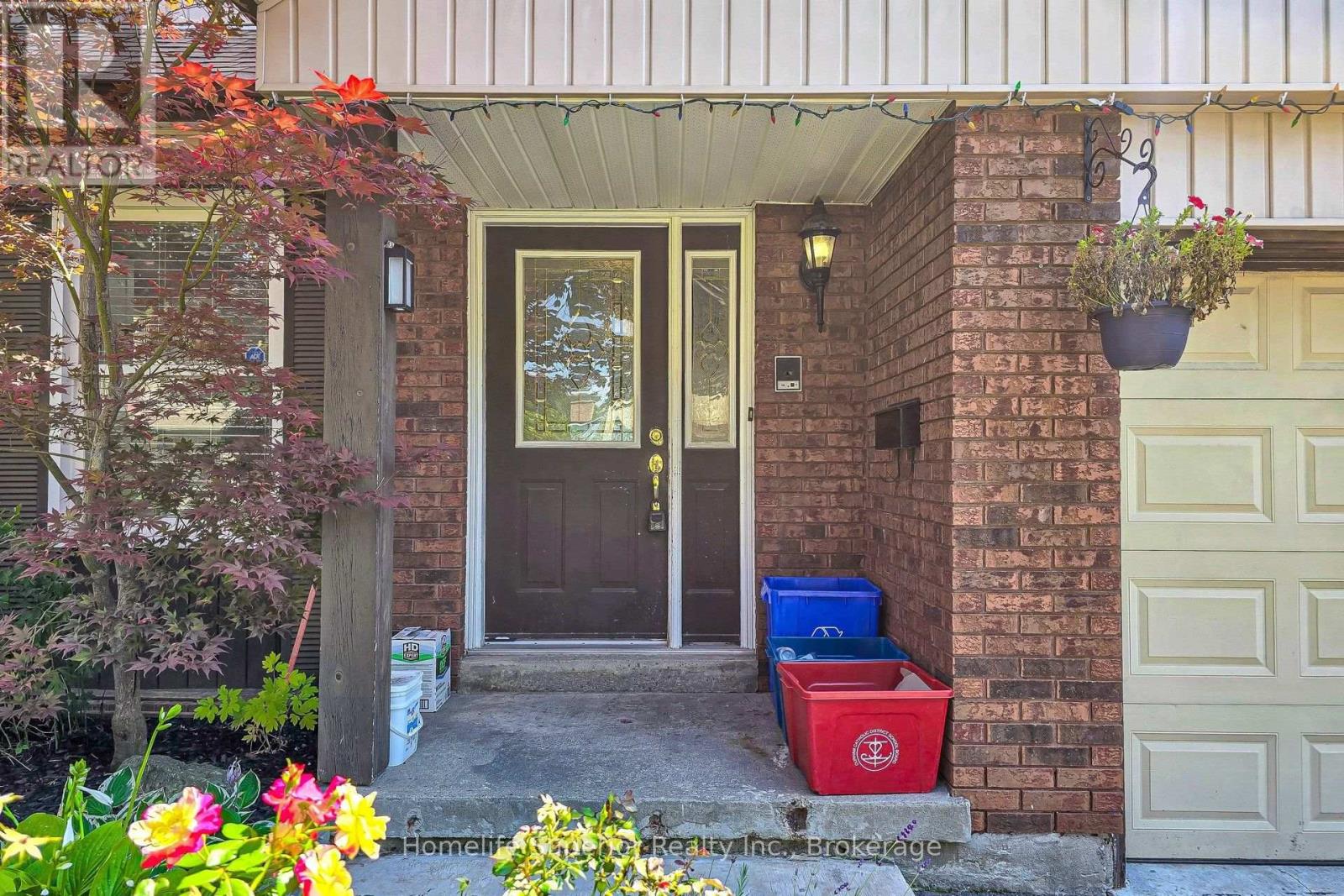 641 Merlin Court, Oshawa, Ontario  L1K 1M3 - Photo 5 - E13694658