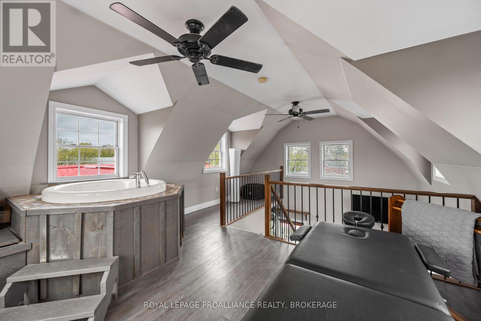 277 Brock Street, Gananoque, Ontario  K7G 1K5 - Photo 38 - X13694666