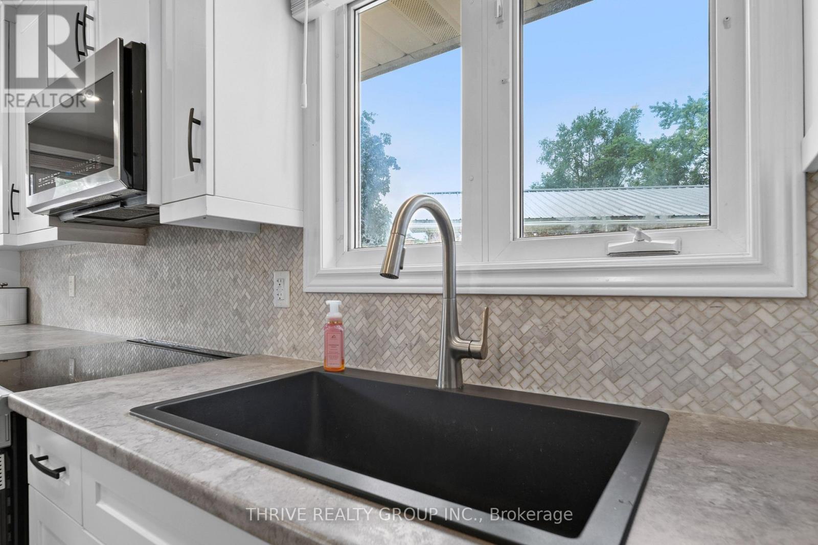 26 Heath Place, London South, Ontario  N5Z 4G6 - Photo 15 - X13694654