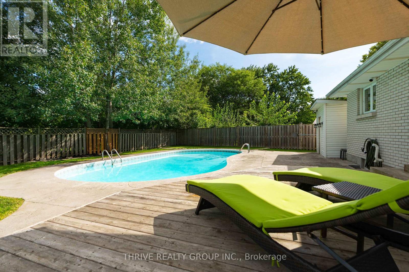 26 Heath Place, London South, Ontario  N5Z 4G6 - Photo 3 - X13694654
