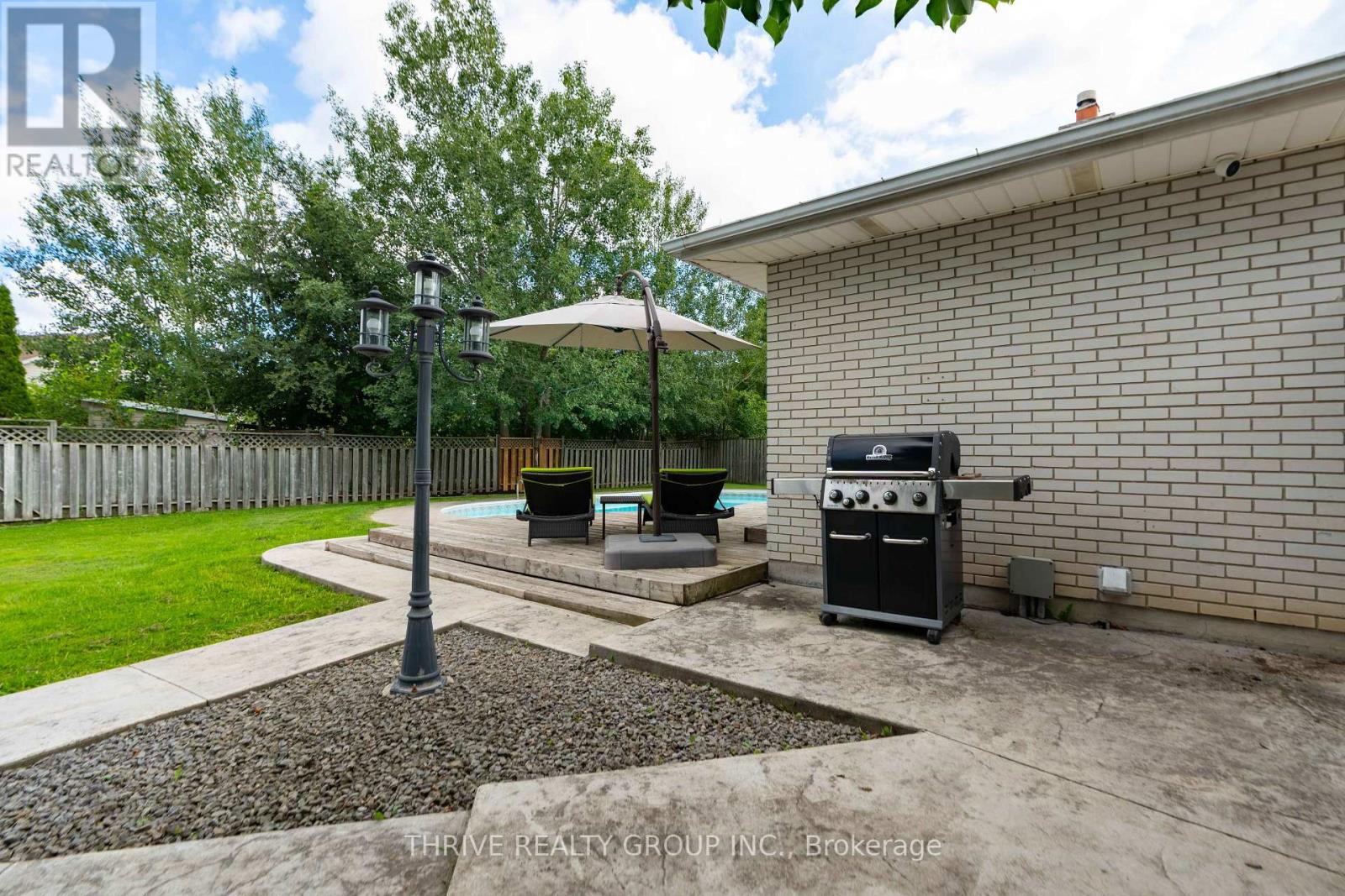 26 Heath Place, London South, Ontario  N5Z 4G6 - Photo 7 - X13694654