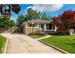 26 HEATH PLACE, London South, Ontario