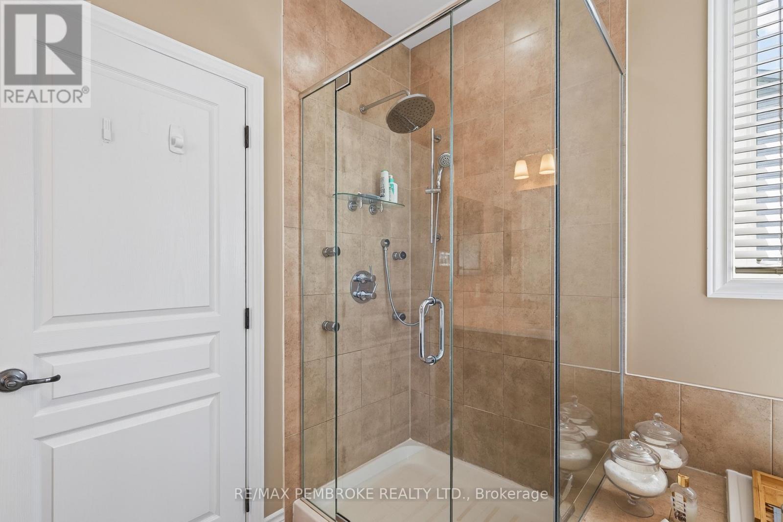 26 Bedard Boulevard, Petawawa, Ontario  K8H 0B7 - Photo 25 - X13694664