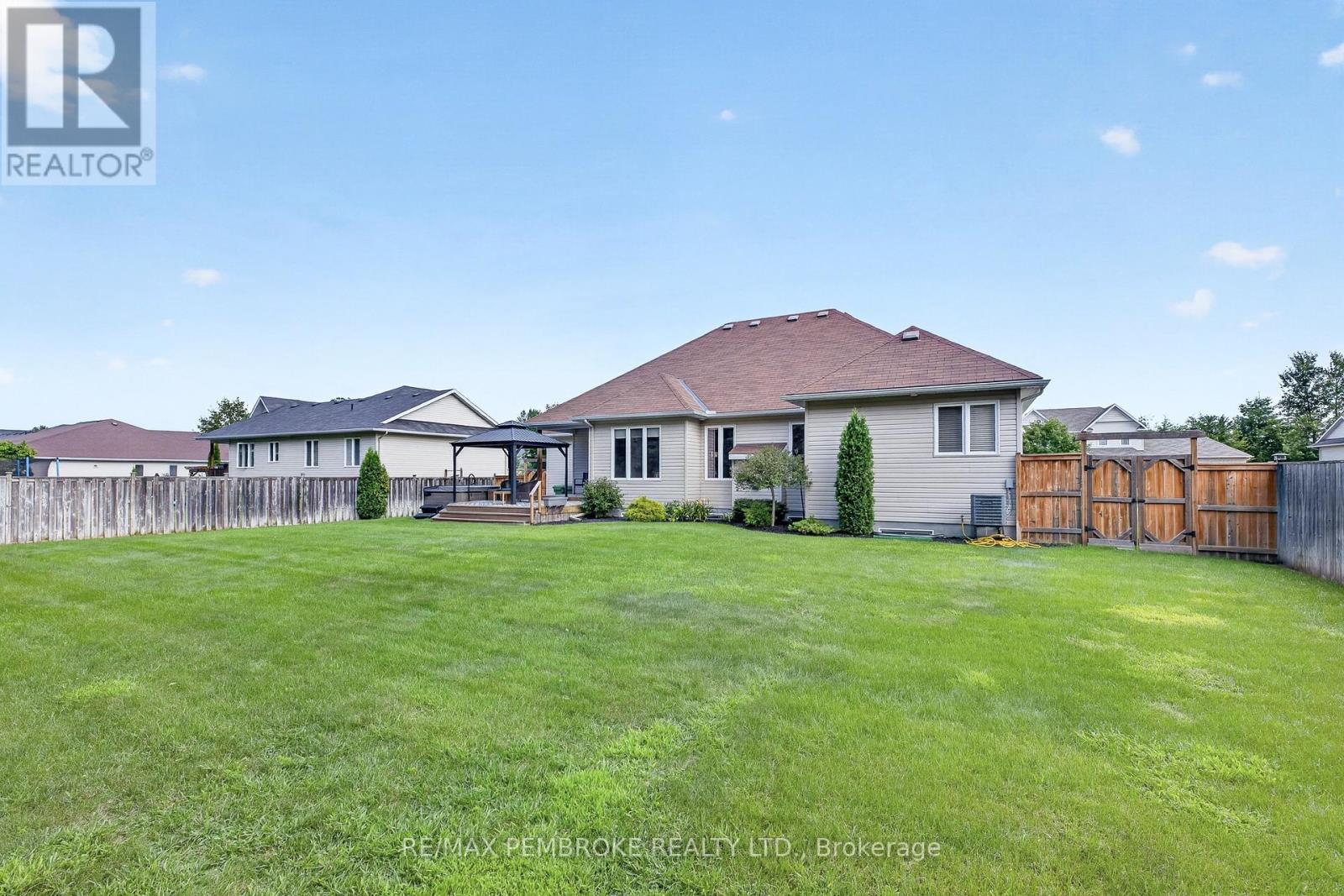 26 Bedard Boulevard, Petawawa, Ontario  K8H 0B7 - Photo 48 - X13694664