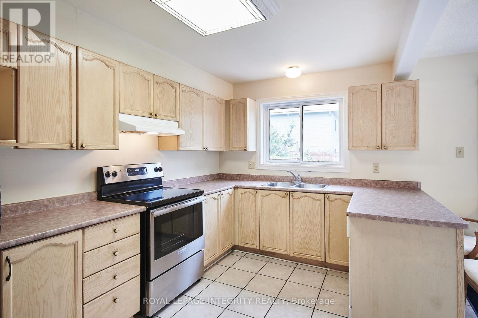 51 Havenhurst Crescent, Ottawa, Ontario  K1T 3E8 - Photo 9 - X13694674