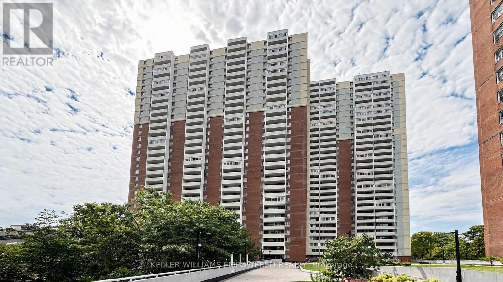 2312 - 1 Massey Square, Toronto, Ontario  M4C 5L4 - Photo 3 - E13694668