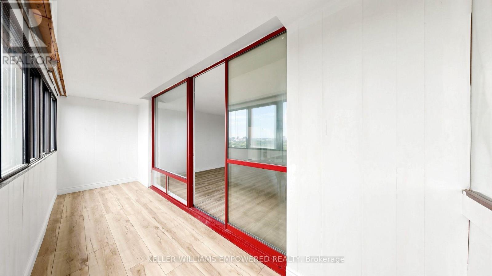 2312 - 1 Massey Square, Toronto, Ontario  M4C 5L4 - Photo 34 - E13694668