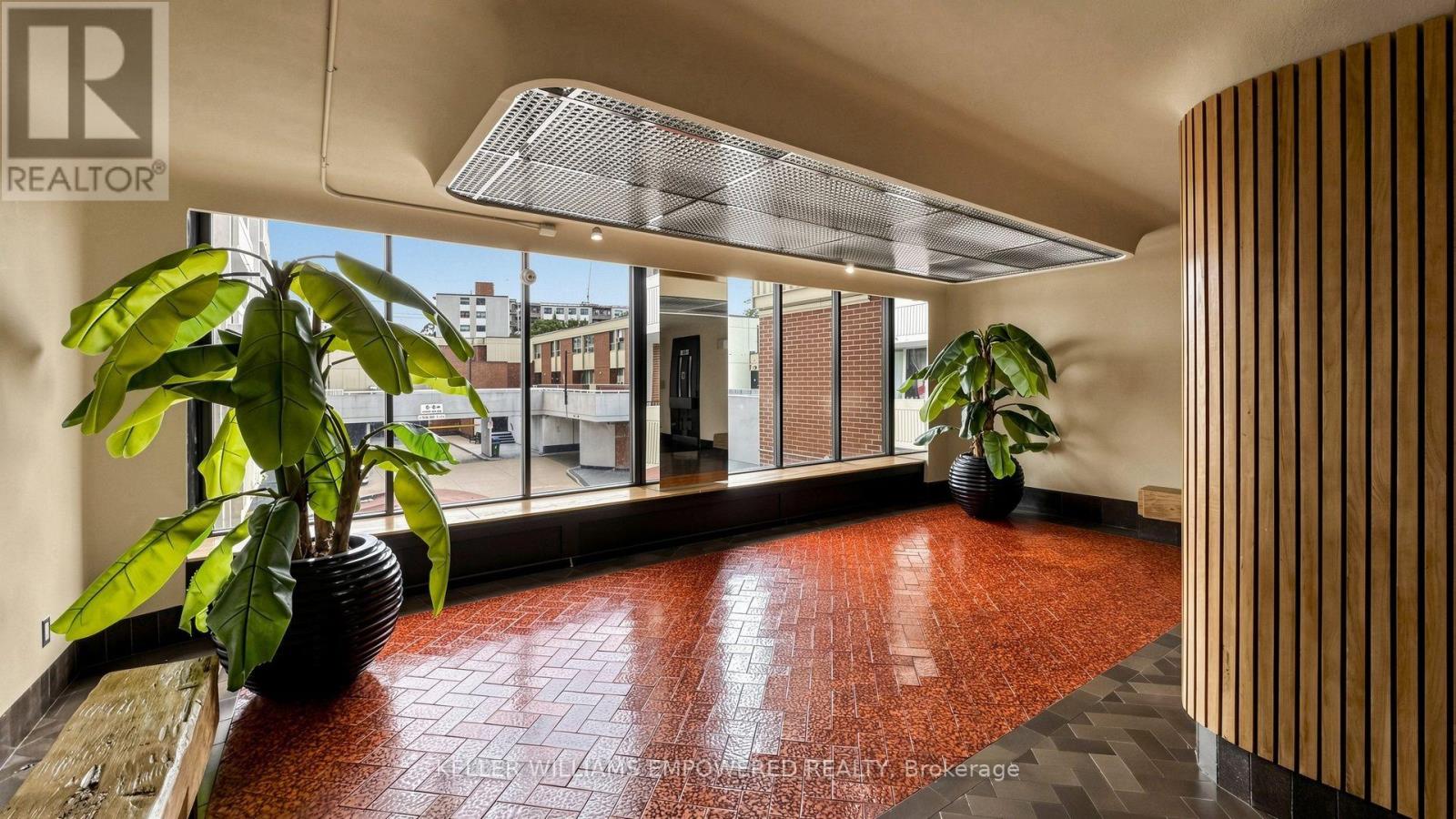 2312 - 1 Massey Square, Toronto, Ontario  M4C 5L4 - Photo 6 - E13694668