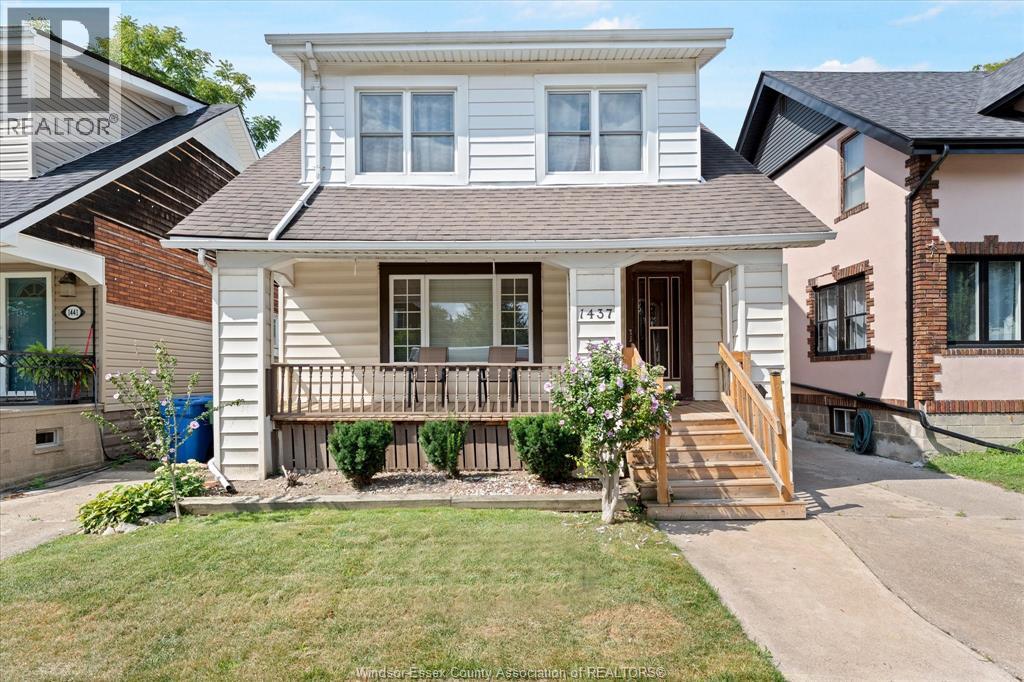 1437 WINDERMERE, Windsor, Ontario