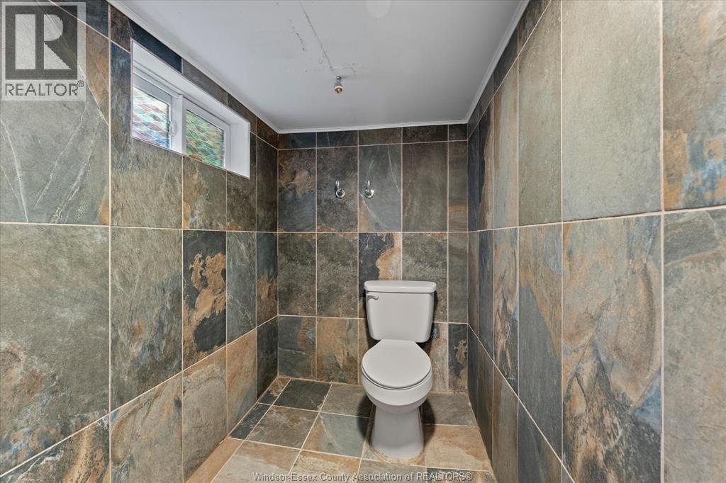 1437 Windermere, Windsor, Ontario  N8Y 3G1 - Photo 30 - 26020321