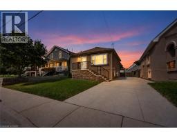 105 MUNN Street, Hamilton, Ontario