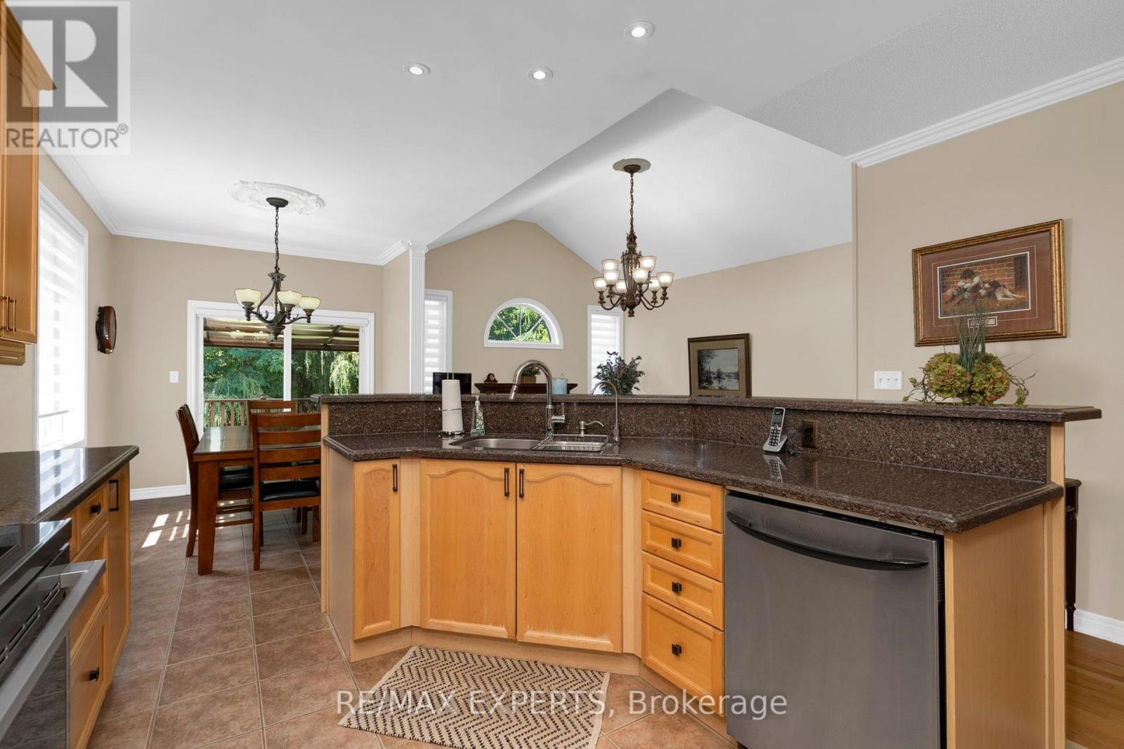 8 Evans Ridge, Caledon, Ontario  L7E 2Z2 - Photo 12 - W13694682