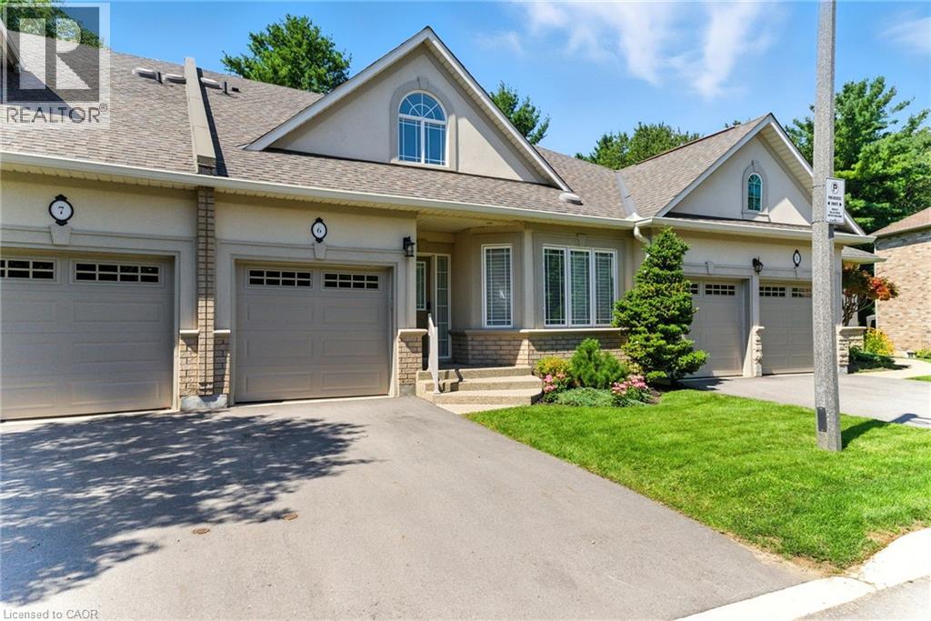 40 Wesleyan Court Unit# 6, Ancaster, Ontario  L9G 5C7 - Photo 2 - 40828030