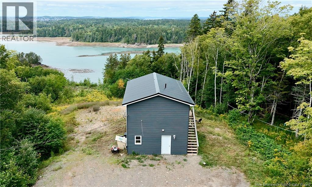 5 Maple Leaf Court, Wilsons Beach, New Brunswick  E5E 0A9 - Photo 3 - NB146333