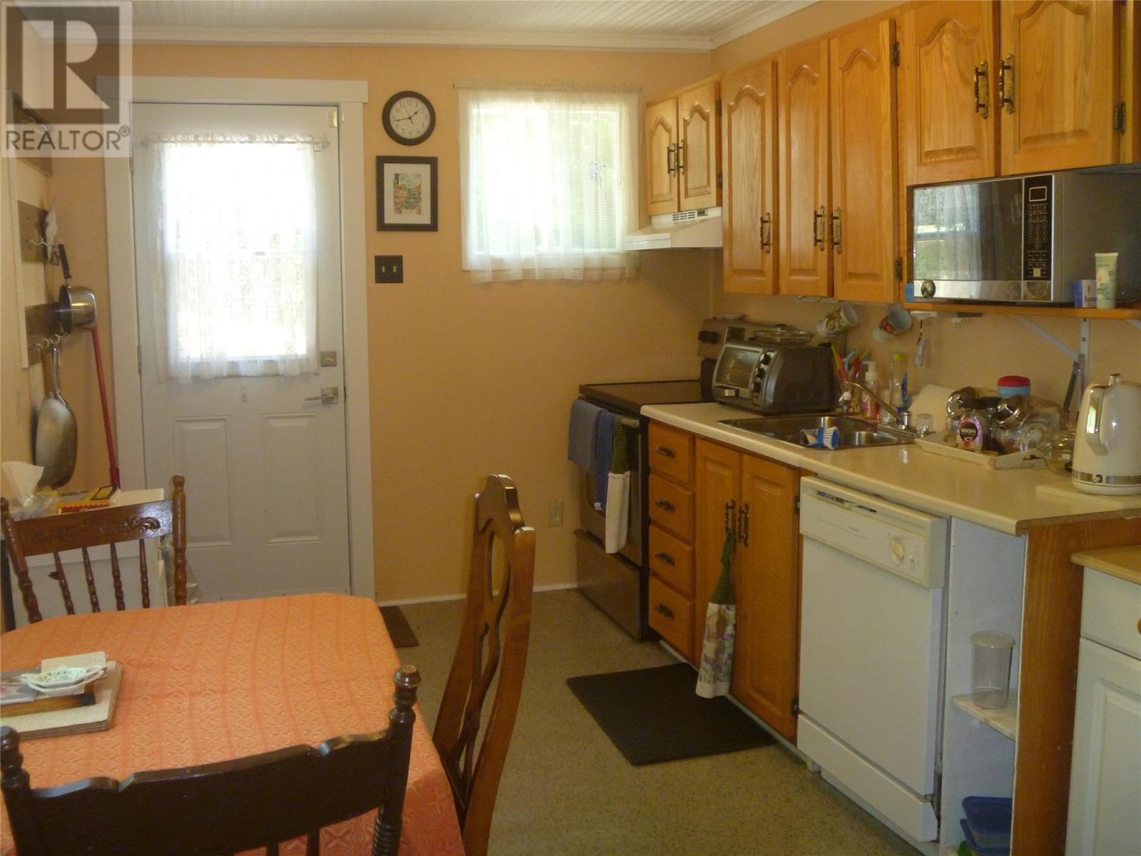 16 Patrick Street, Carbonear — photo 14