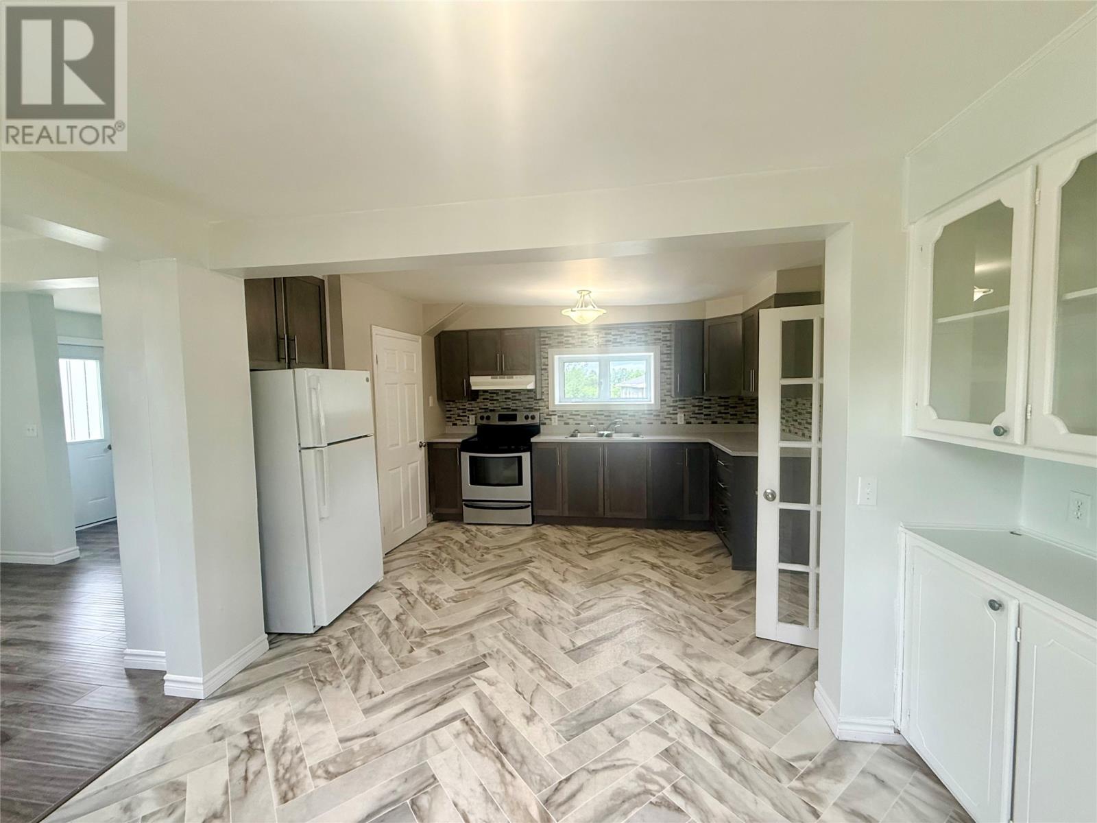 2 Eighteenth Avenue, Grand Falls-Windsor — photo 12