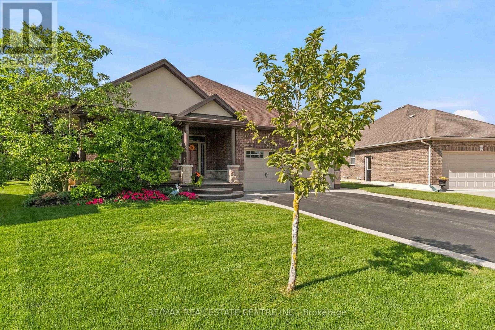99 Magnolia Drive, Norfolk, Ontario  N0A 1N6 - Photo 3 - X13694676