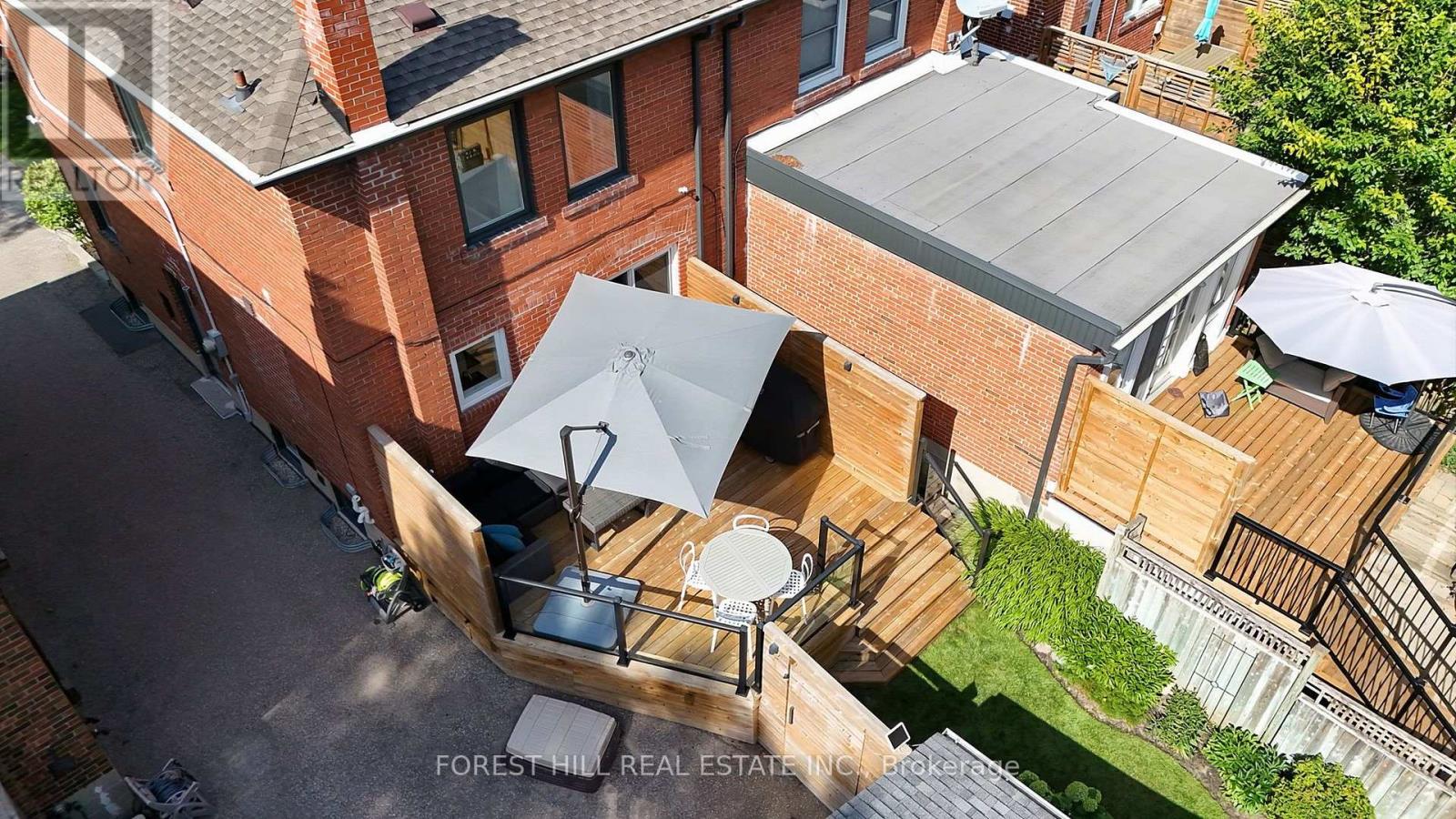 87 Thursfield Crescent, Toronto, Ontario  M4G 2N4 - Photo 35 - C13693456