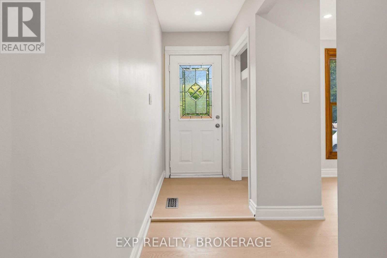 110 Liddell Crescent, Kingston, Ontario  K7M 2T6 - Photo 4 - X13645508