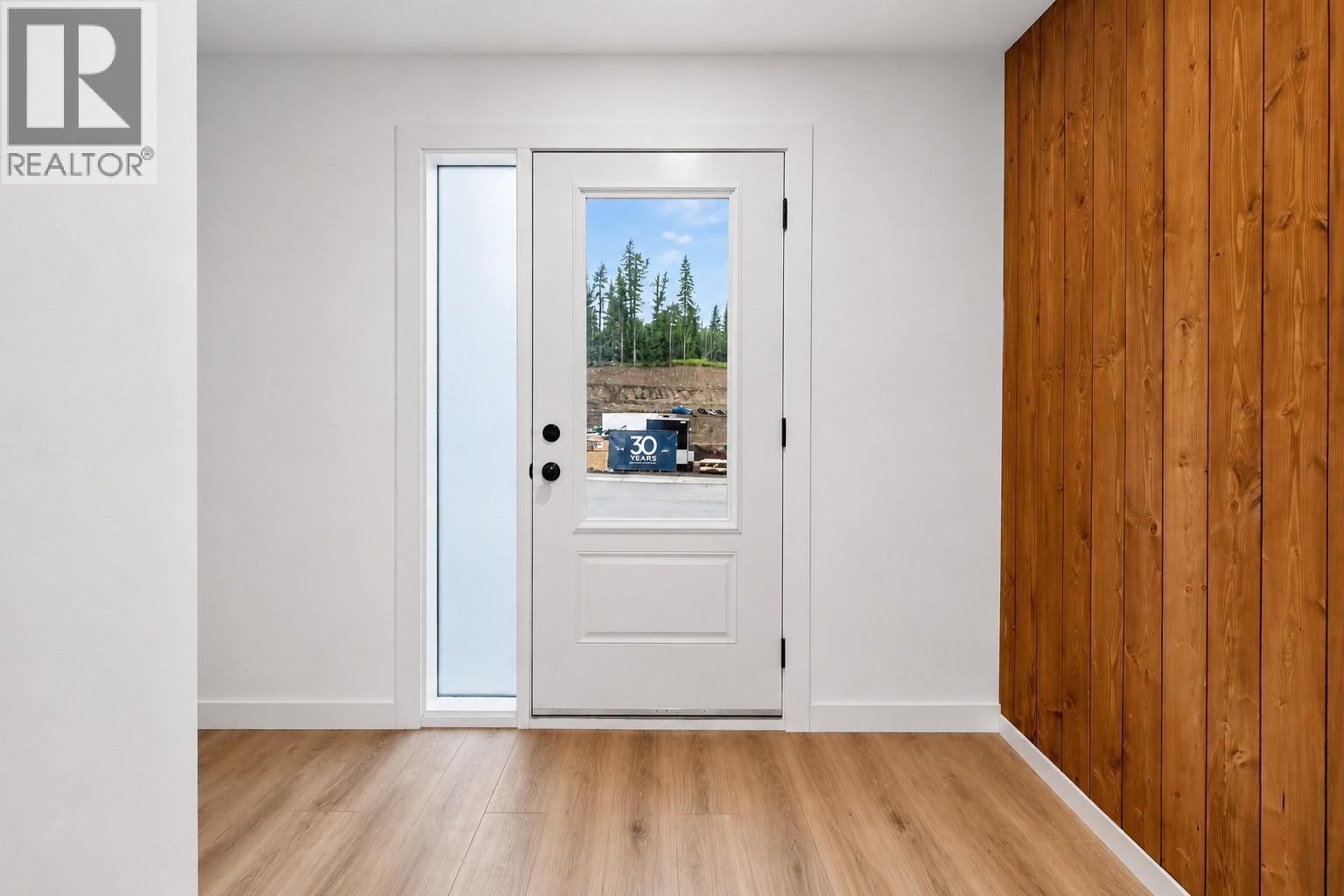 113 Whitetail Drive, Fernie, British Columbia  V0B 1M4 - Photo 11 - 10393873