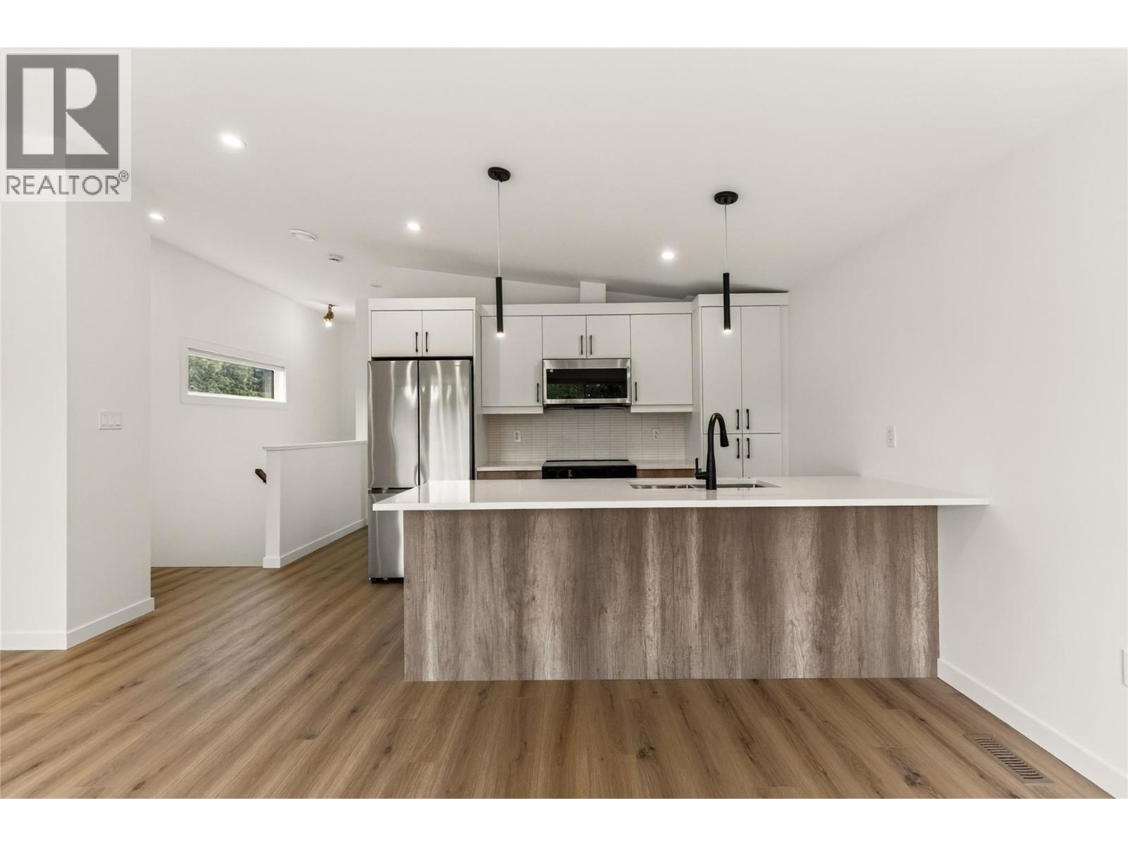 113 Whitetail Drive, Fernie, British Columbia  V0B 1M4 - Photo 34 - 10393873