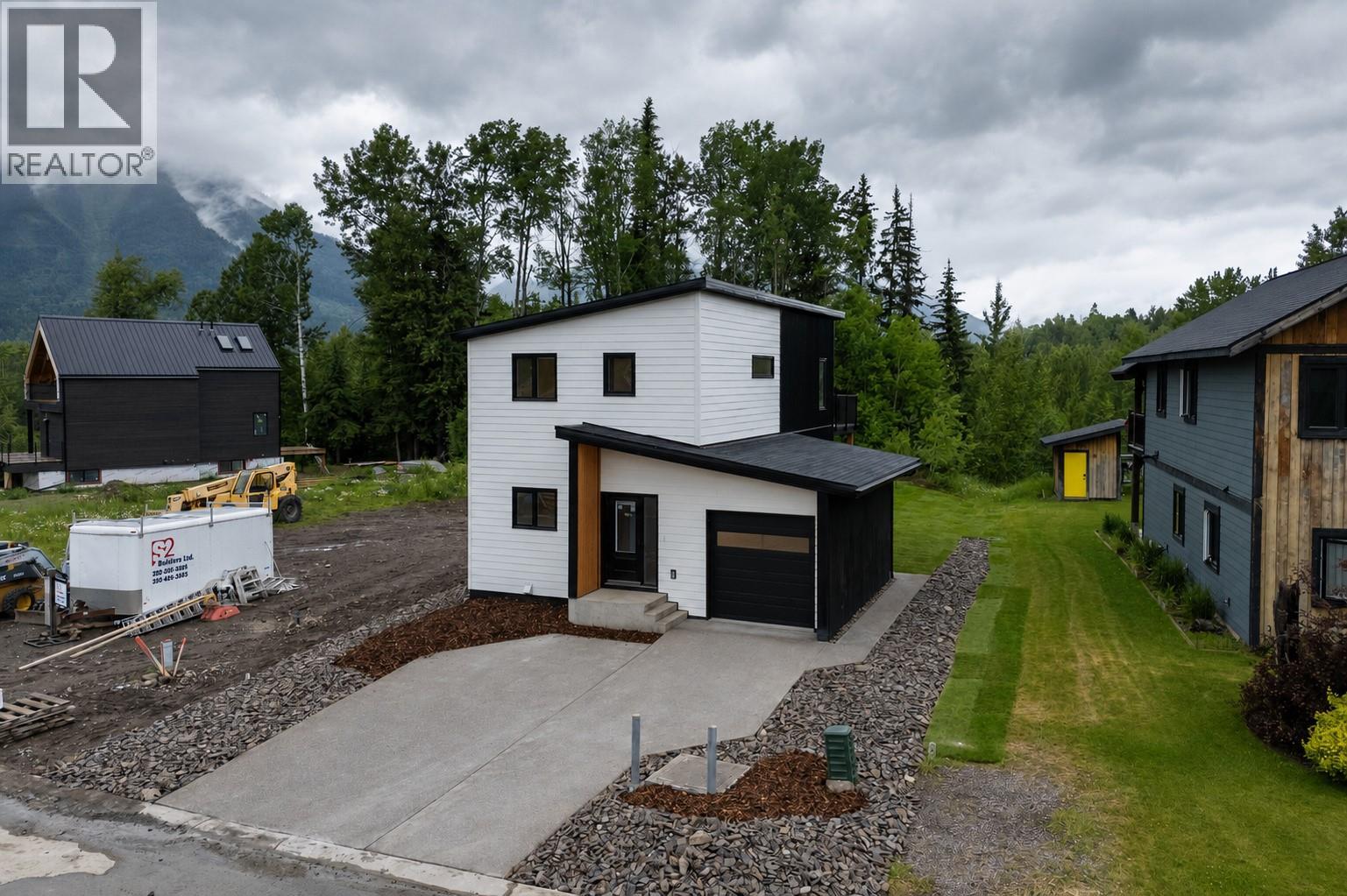 113 Whitetail Drive, Fernie, British Columbia  V0B 1M4 - Photo 85 - 10393873