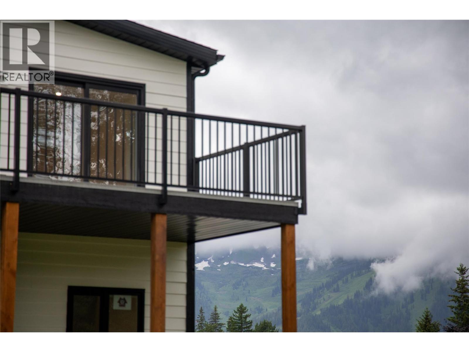 113 Whitetail Drive, Fernie, British Columbia  V0B 1M4 - Photo 6 - 10393873