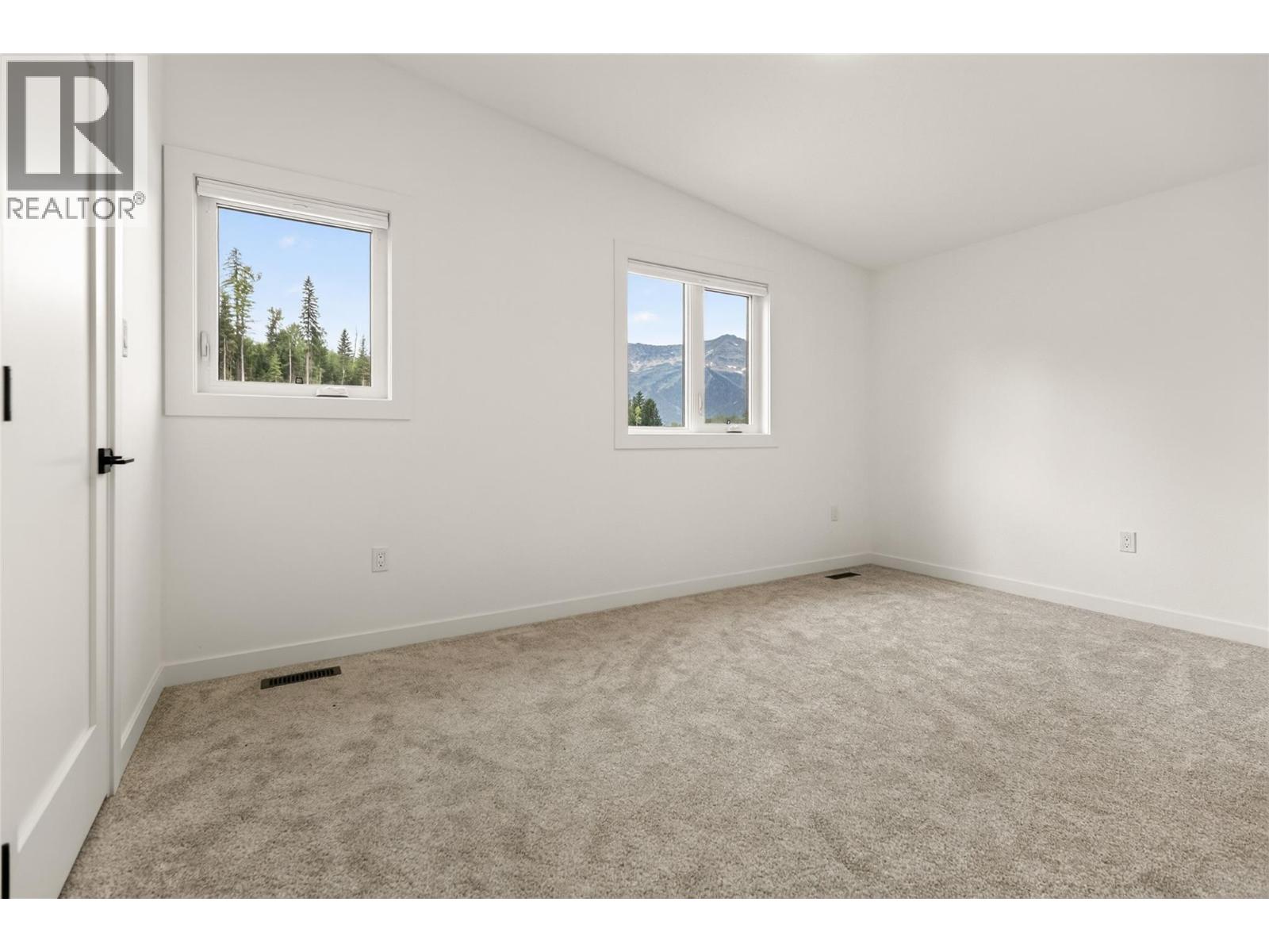 113 Whitetail Drive, Fernie, British Columbia  V0B 1M4 - Photo 36 - 10393873