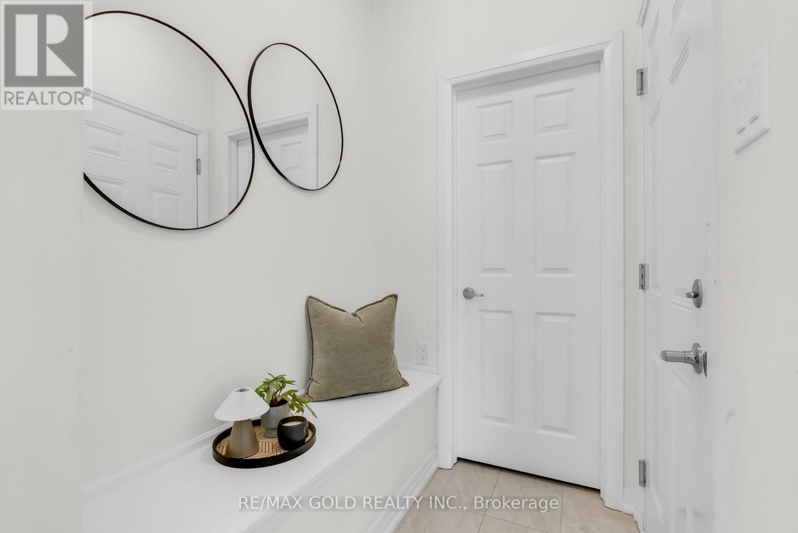 25 Heritage Way, Thorold, Ontario  L2V 0N9 - Photo 7 - X13694660