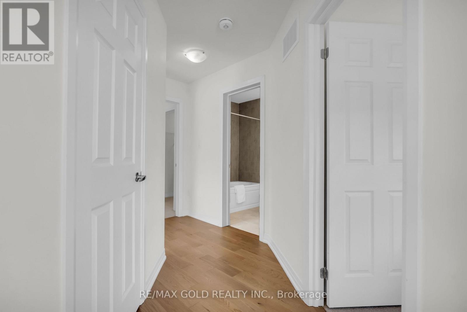 25 Heritage Way, Thorold, Ontario  L2V 0N9 - Photo 36 - X13694660