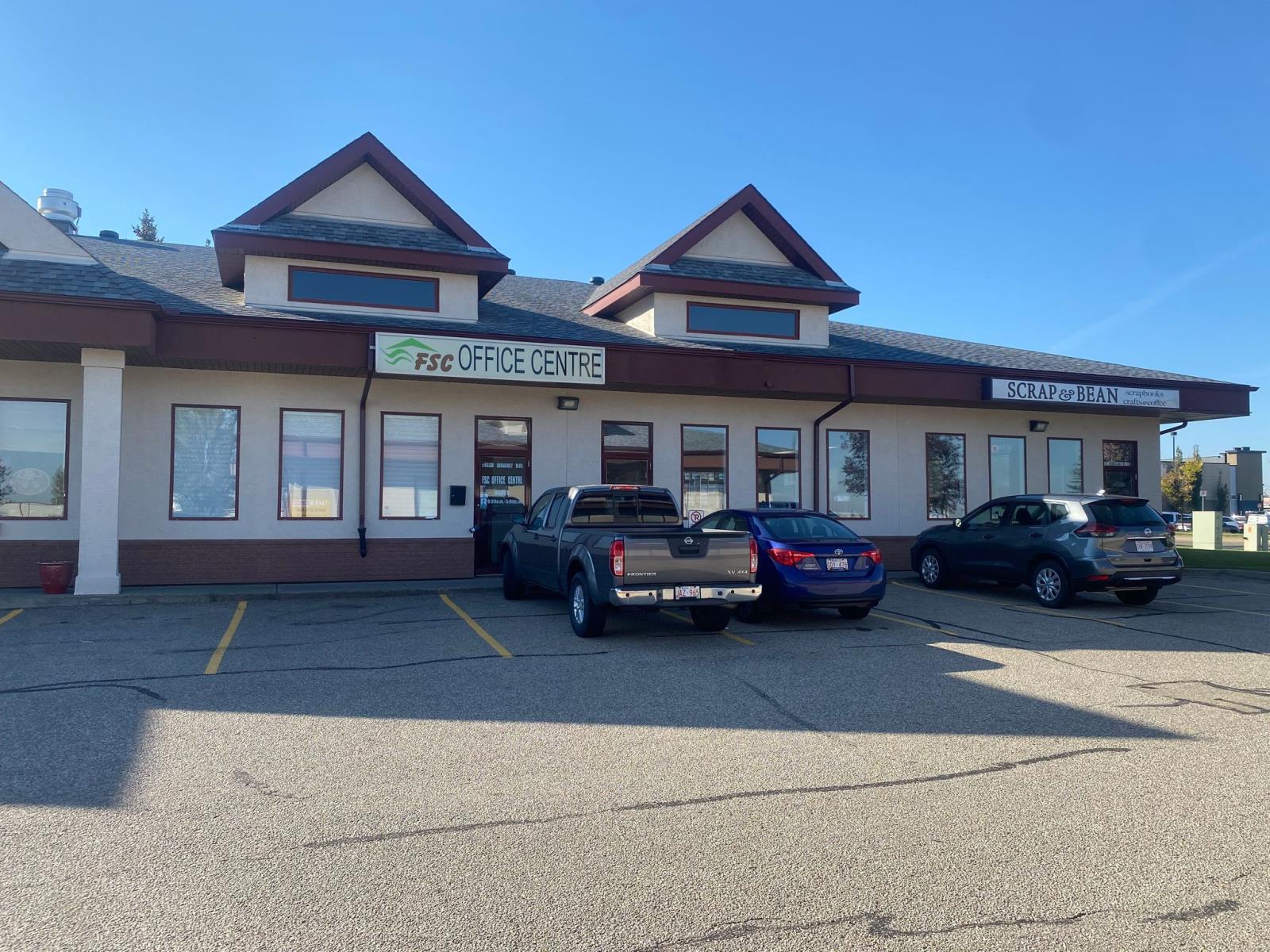 90-130 Broadway Blvd, Sherwood Park, Alberta