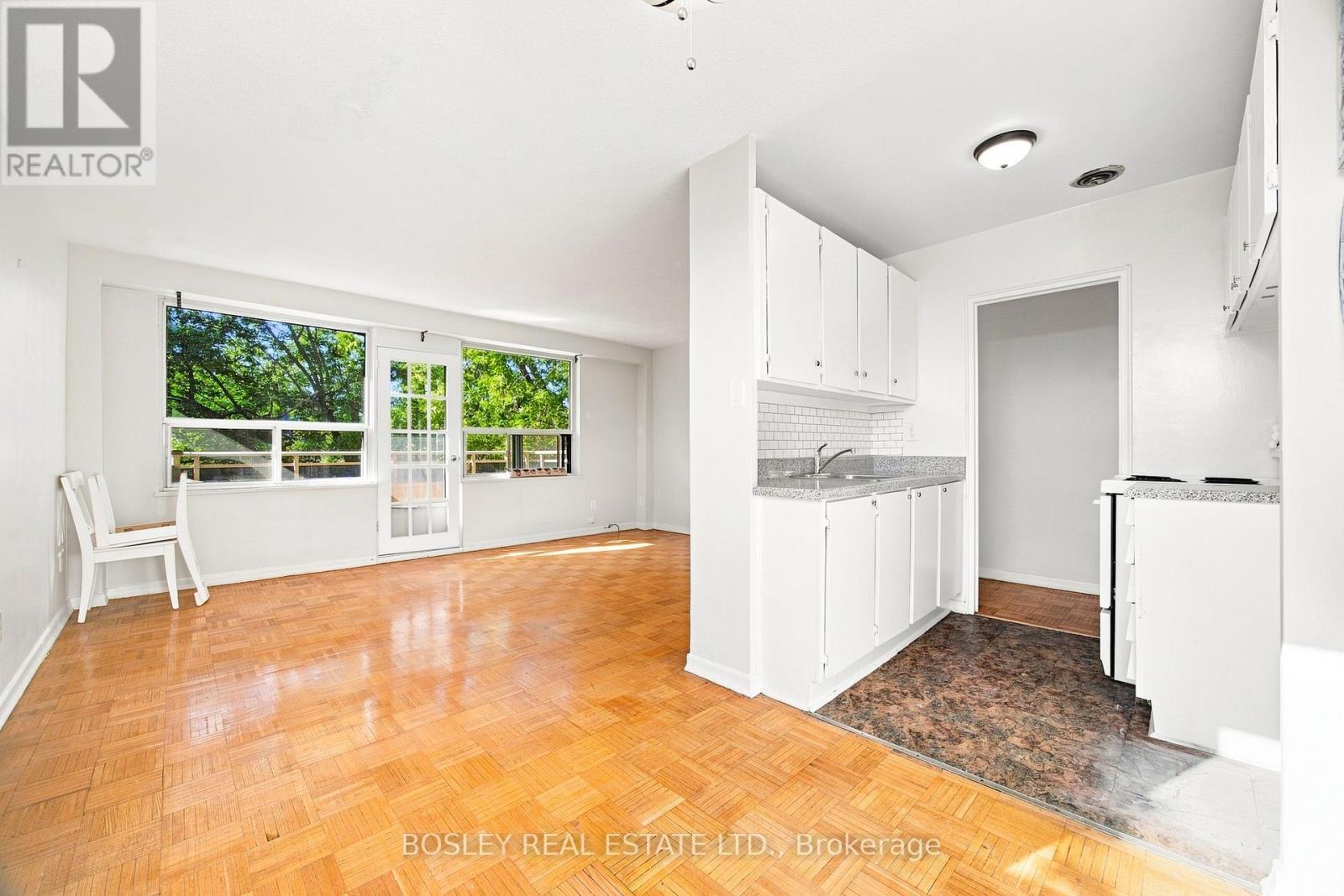 409 - 85 Lawton Boulevard, Toronto, Ontario  M4V 1Z7 - Photo 12 - C13694688