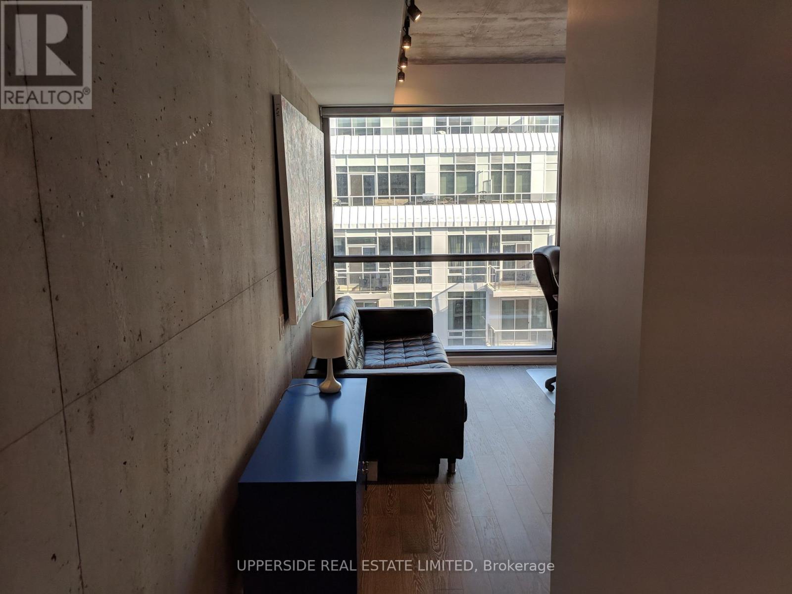 912 - 39 Brant Street, Toronto, Ontario  M5V 0M8 - Photo 2 - C13694776