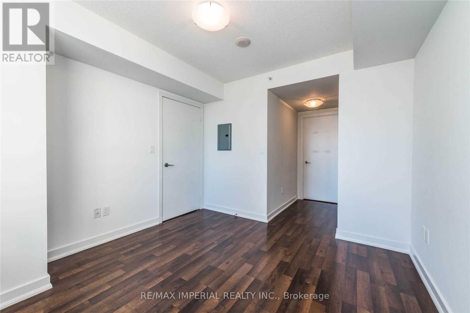 201 - 5740 Yonge Street, Toronto, Ontario  M2M 0B1 - Photo 10 - C13694778